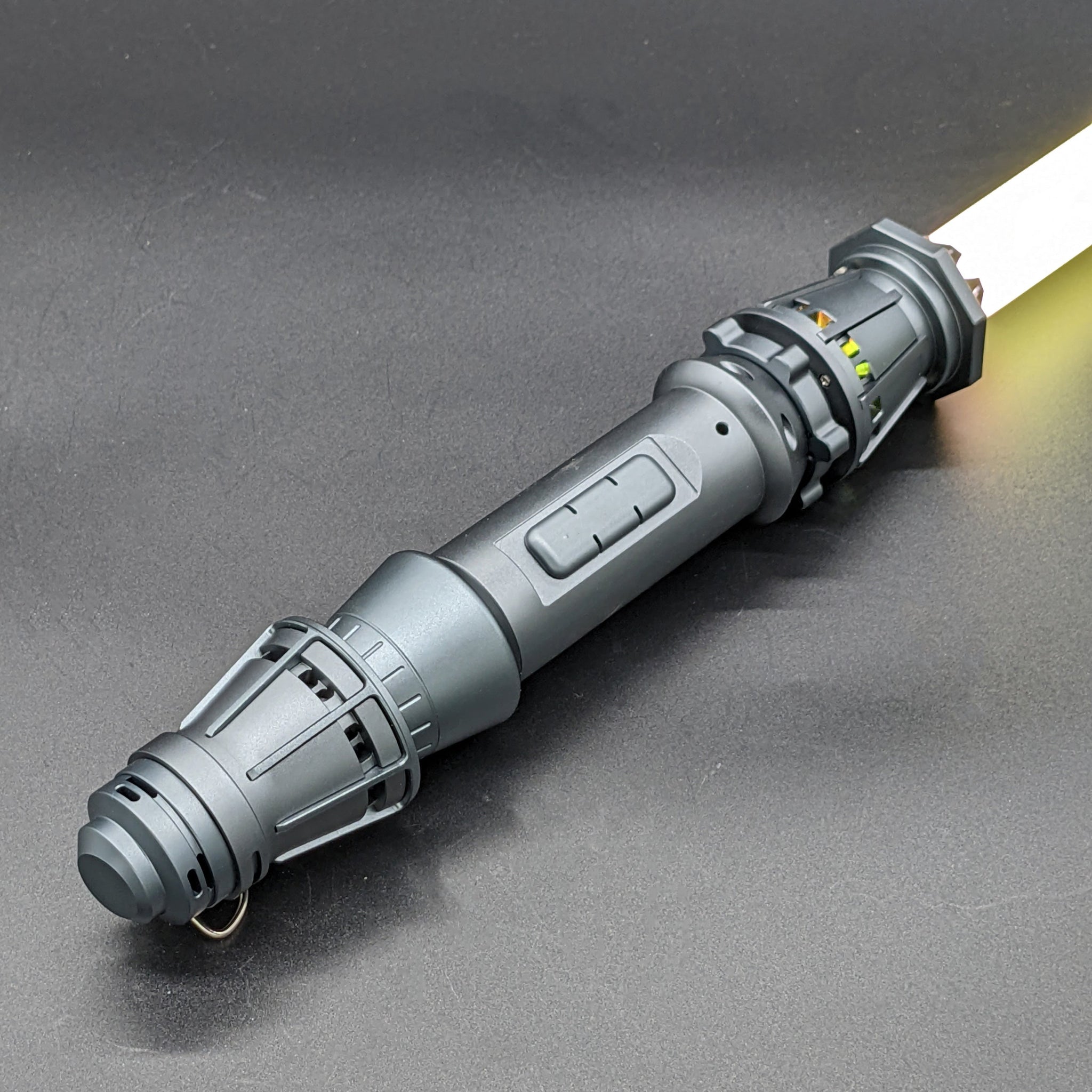 Nomad Lightsaber – Crimson Dawn®